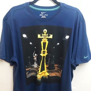 👑 Lebron James Shirt